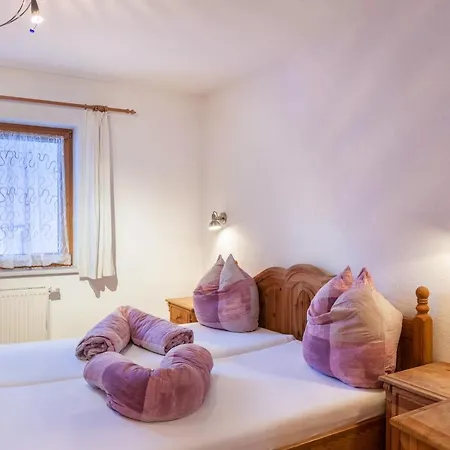 Haus Georg * מאיירהופן